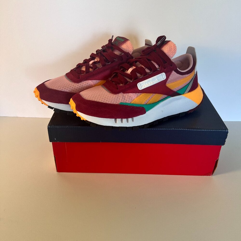 Reebok CL Legacy Women's Shoes